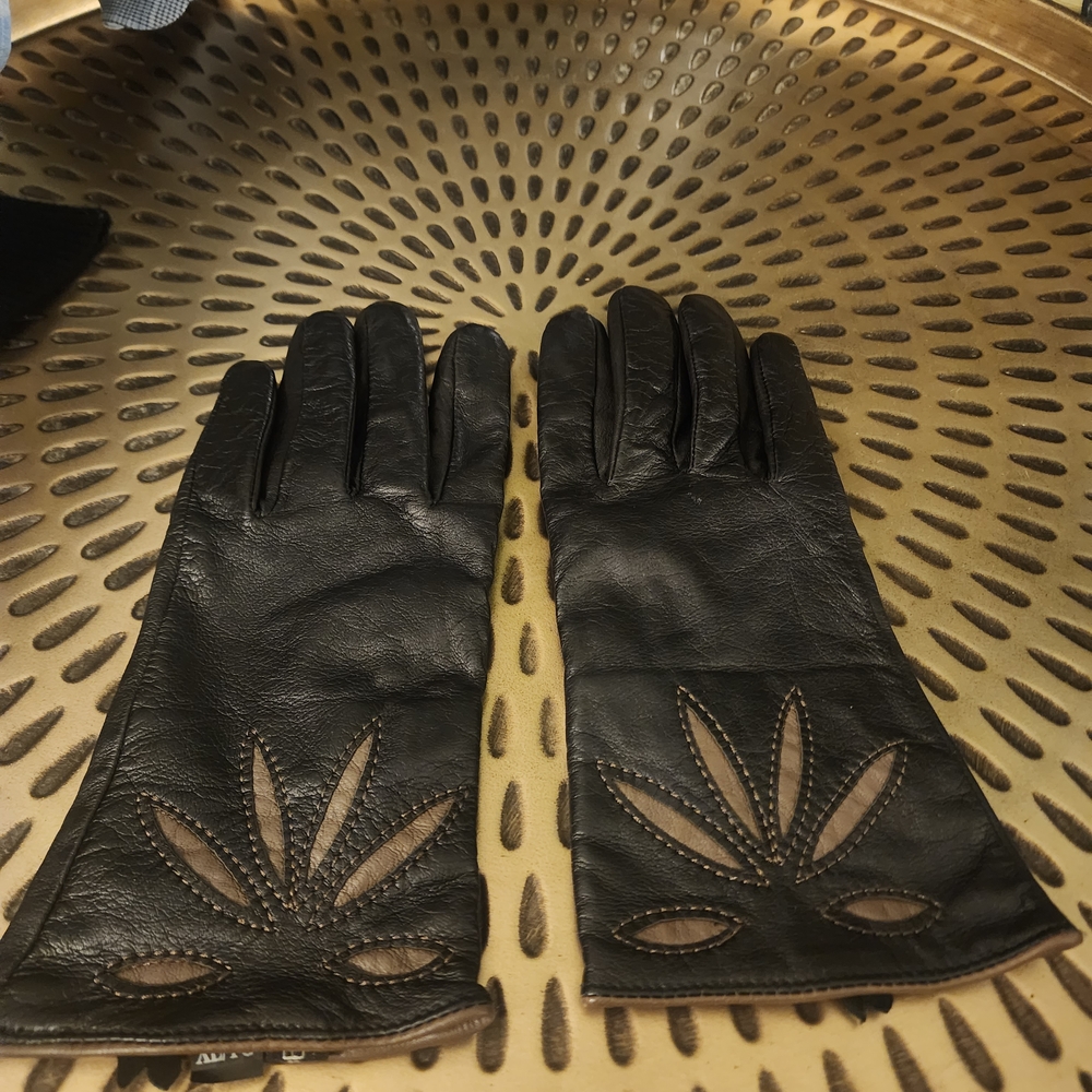Black Leather Gloves with Cutout Design